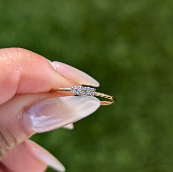 14 Karat Solid Gold with 10 Natural diamond Band - Picture 8 of 8